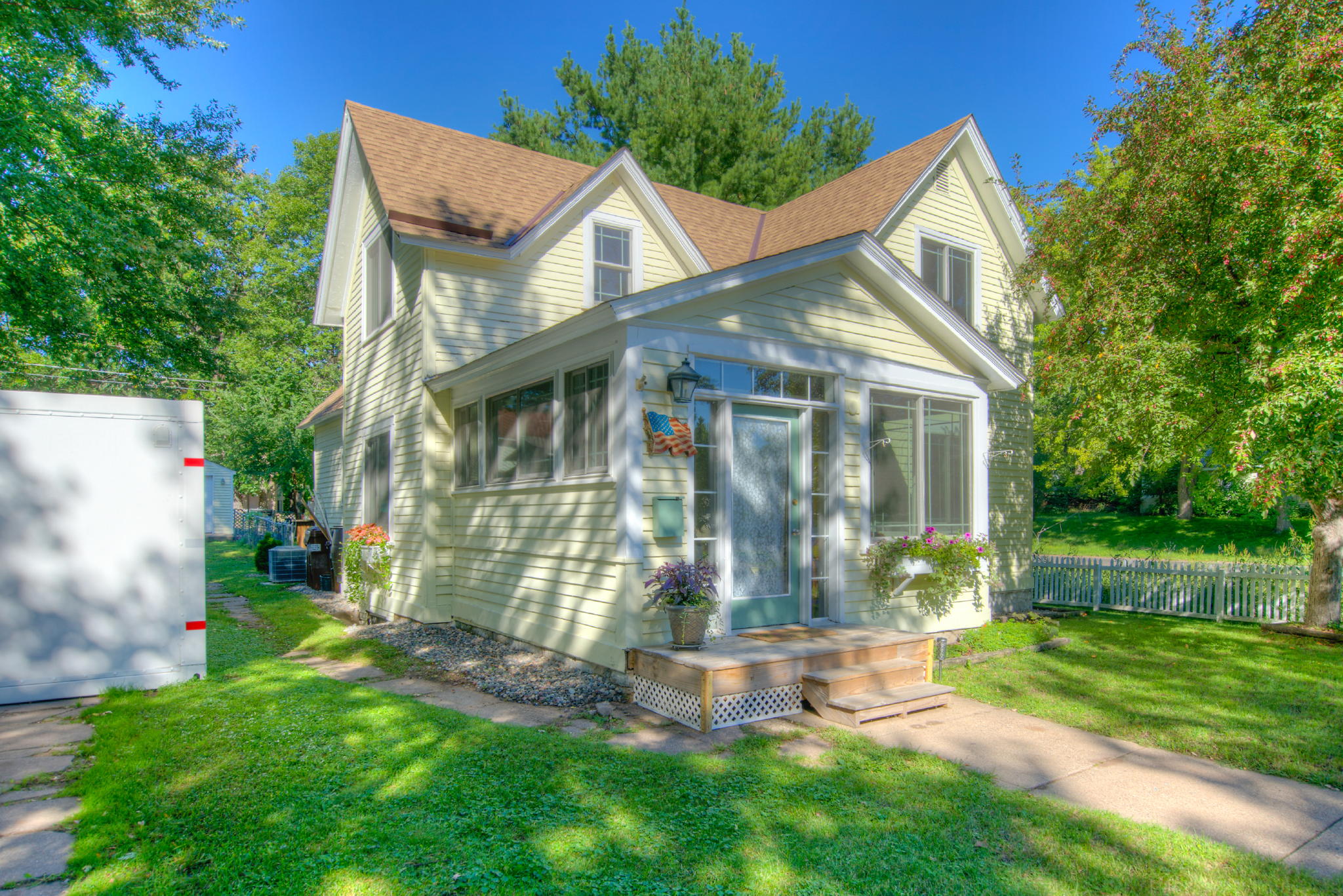 388 5th St N, Bayport, MN 55003 ArchiPix