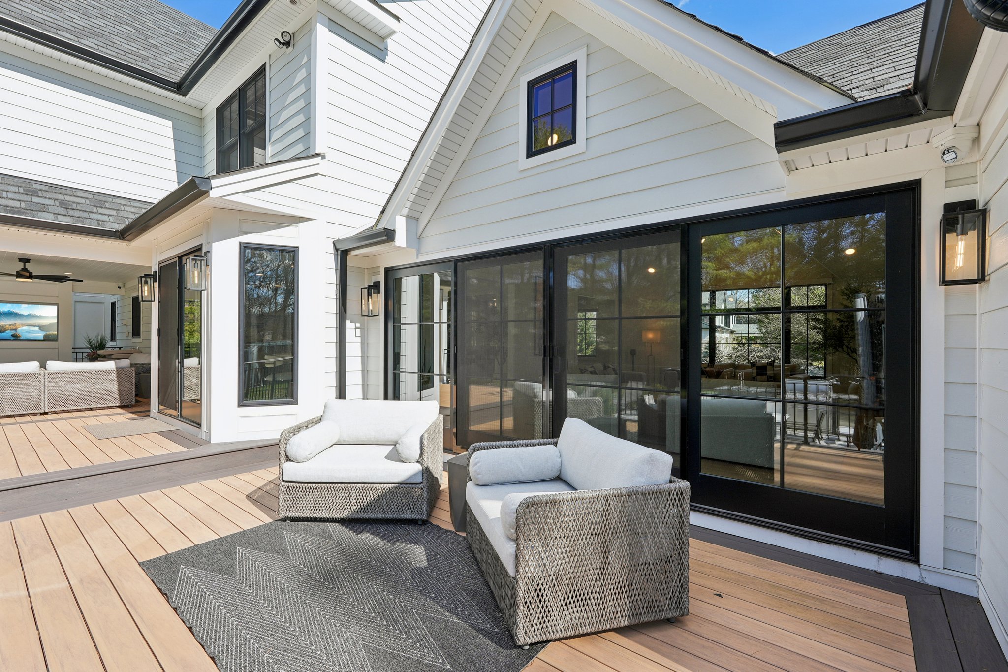 Freemans Ln-S1603-090.jpg