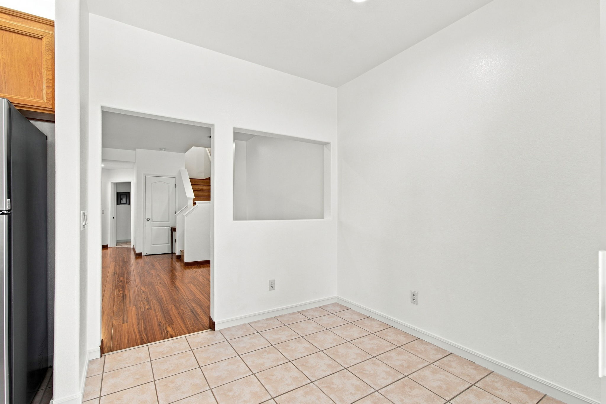 016_F8_388 Ribbonwood Ave