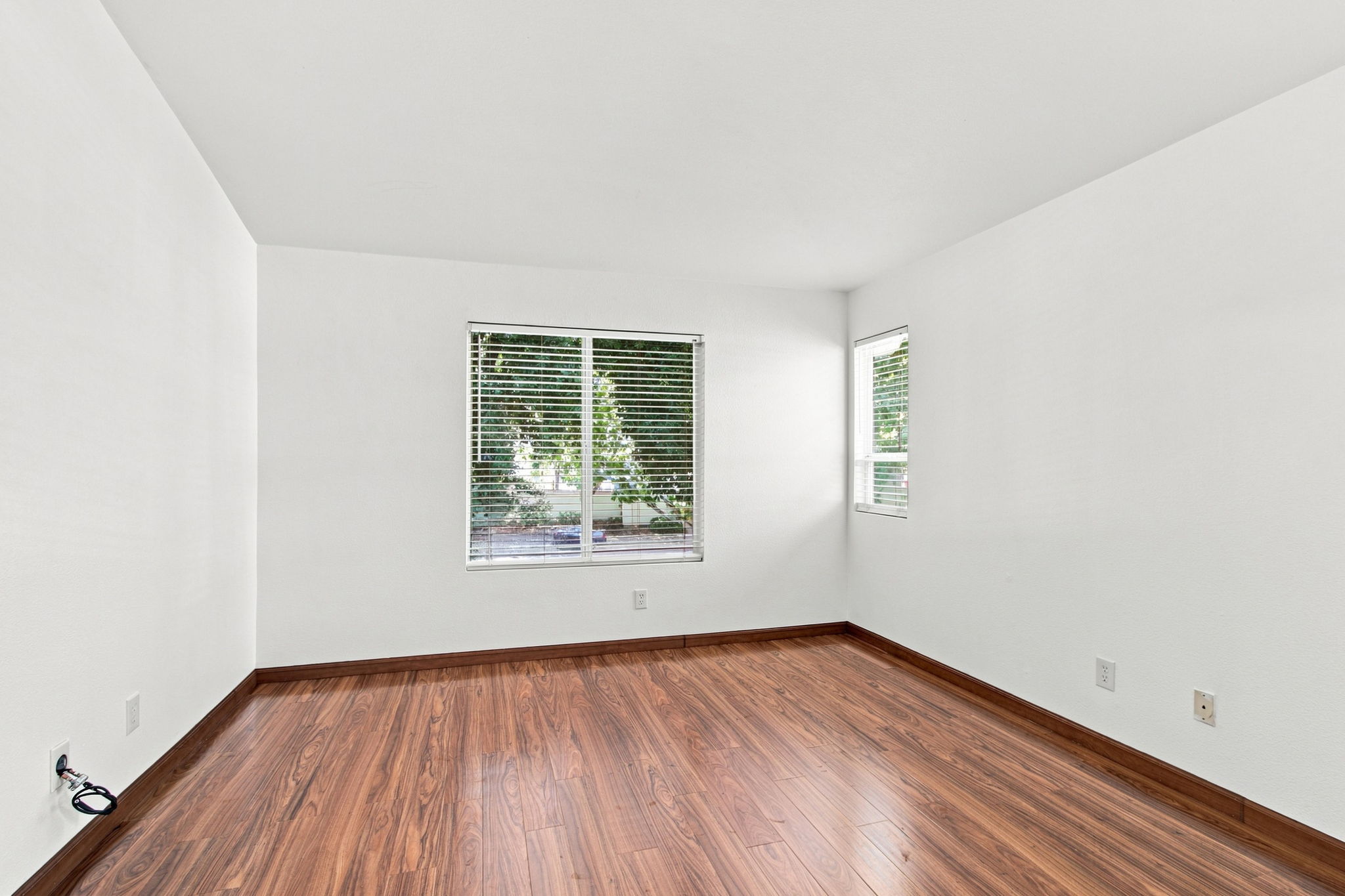 018_F8_388 Ribbonwood Ave