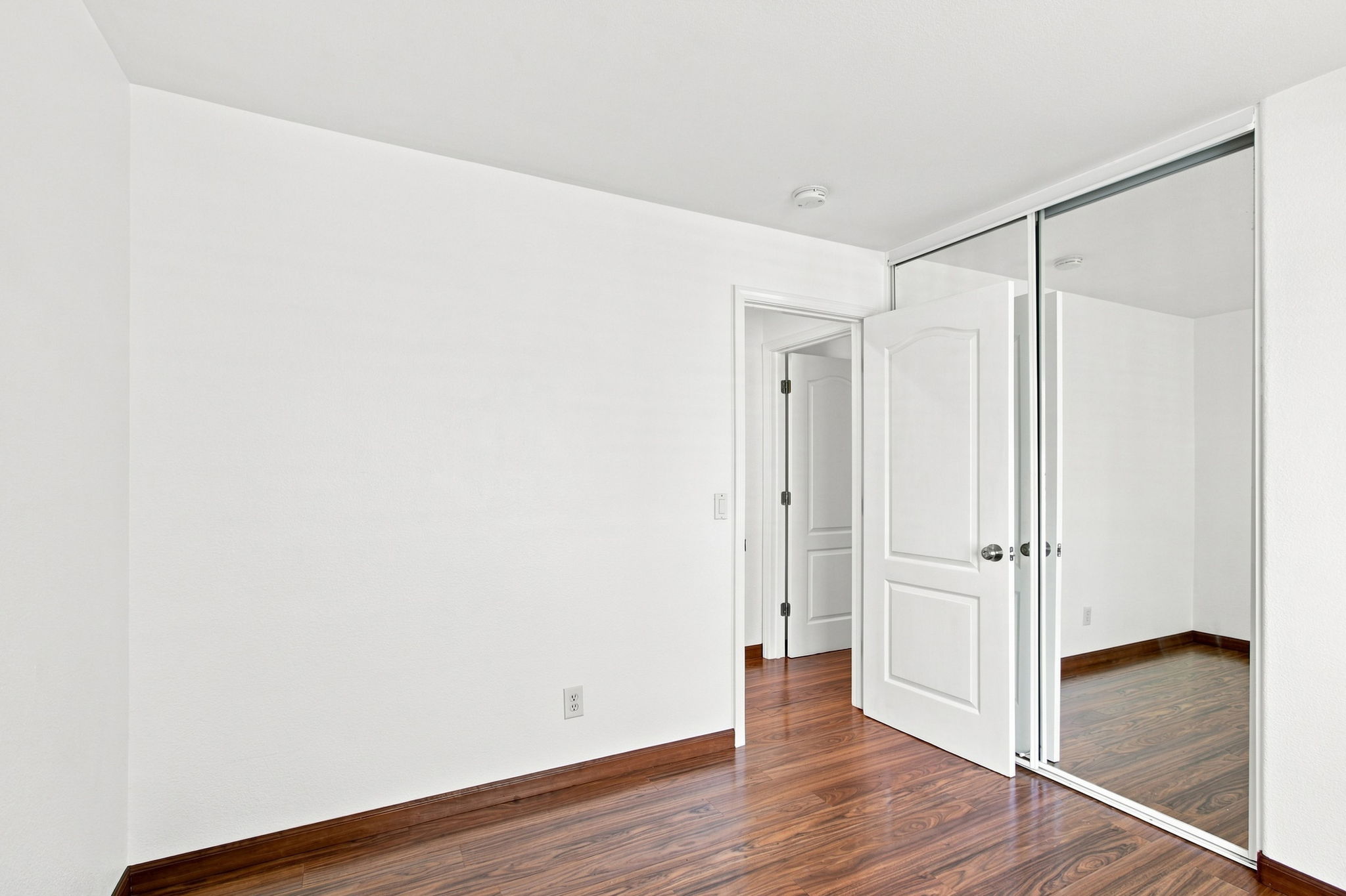 021_F8_388 Ribbonwood Ave