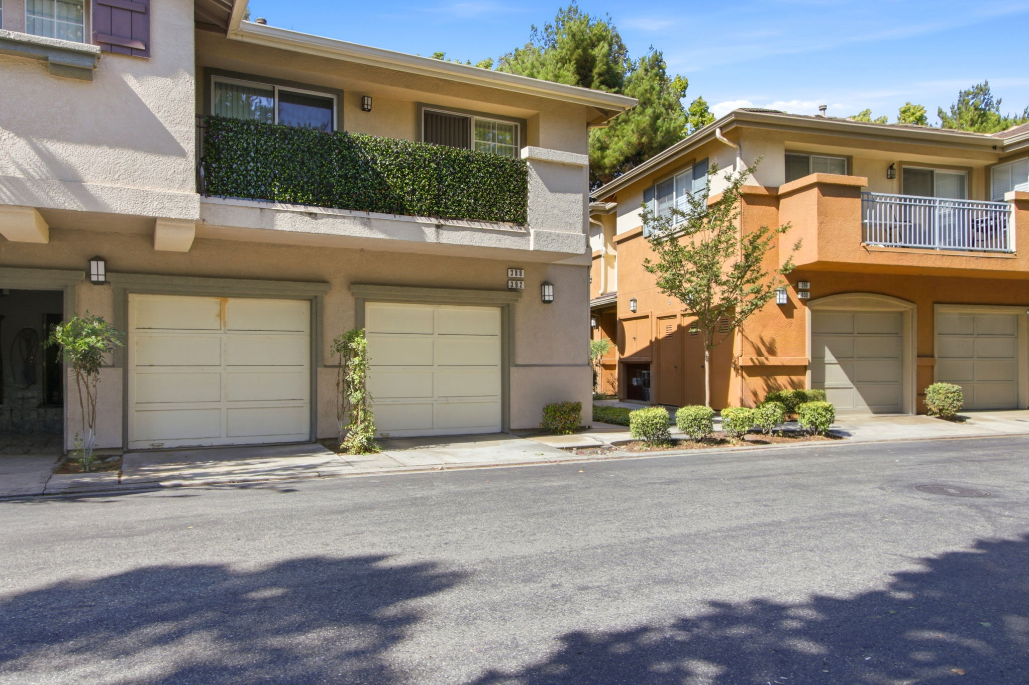 038_F8_388 Ribbonwood Ave