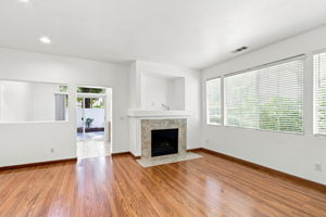 006_F8_388 Ribbonwood Ave