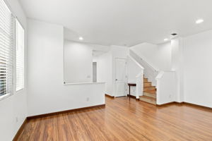 011_F8_388 Ribbonwood Ave