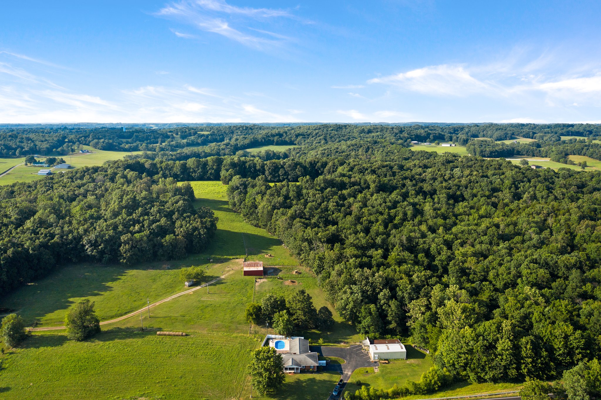 388 Summer Shade Rd, Summer Shade, KY 42166, USA Photo 4
