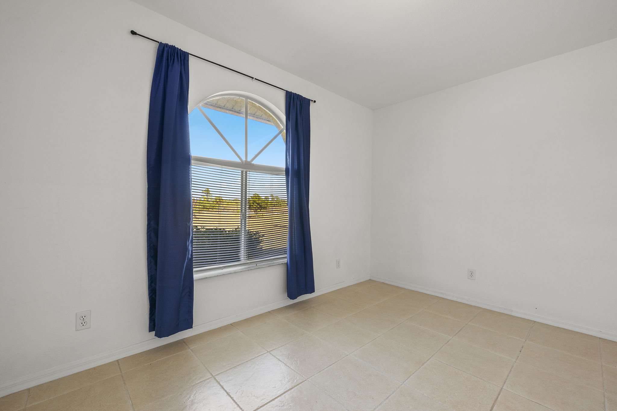 Guest Bedroom 3