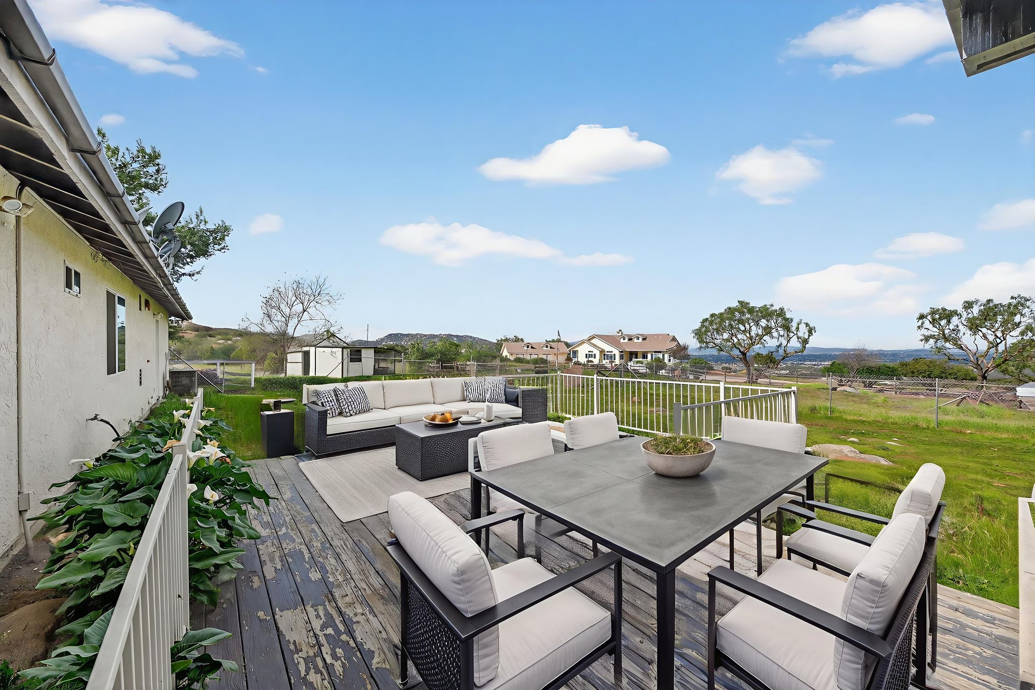 45- 38833 Magee Rd virtually staged.jpeg