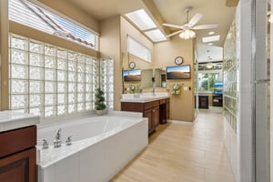 Ryans Way-S2808-032.jpg