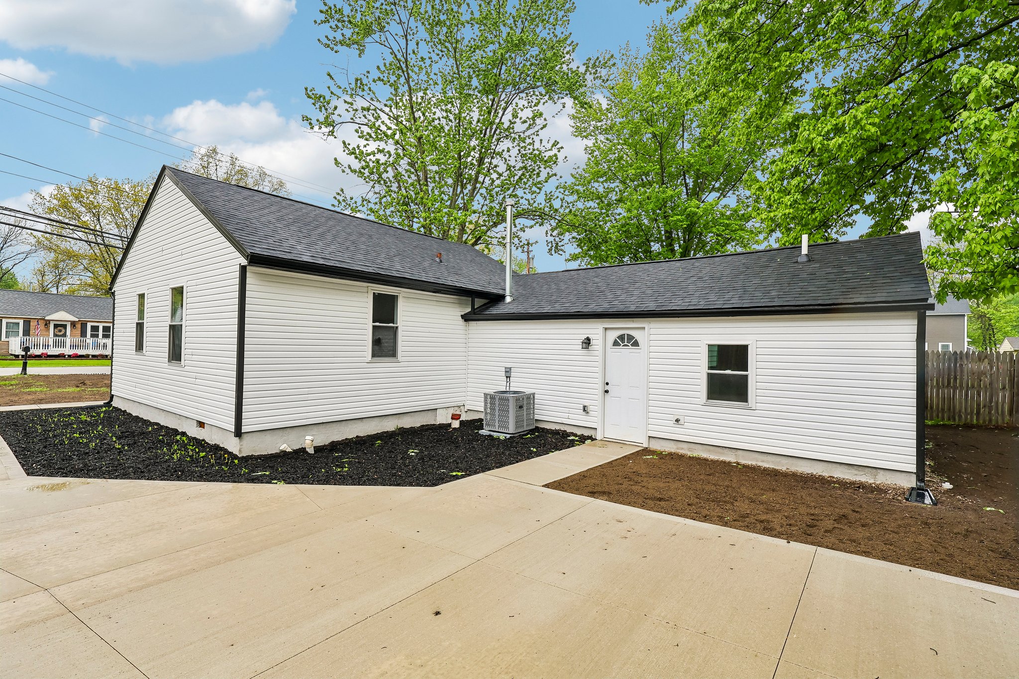 Adkins Rd-S3004-005.jpg