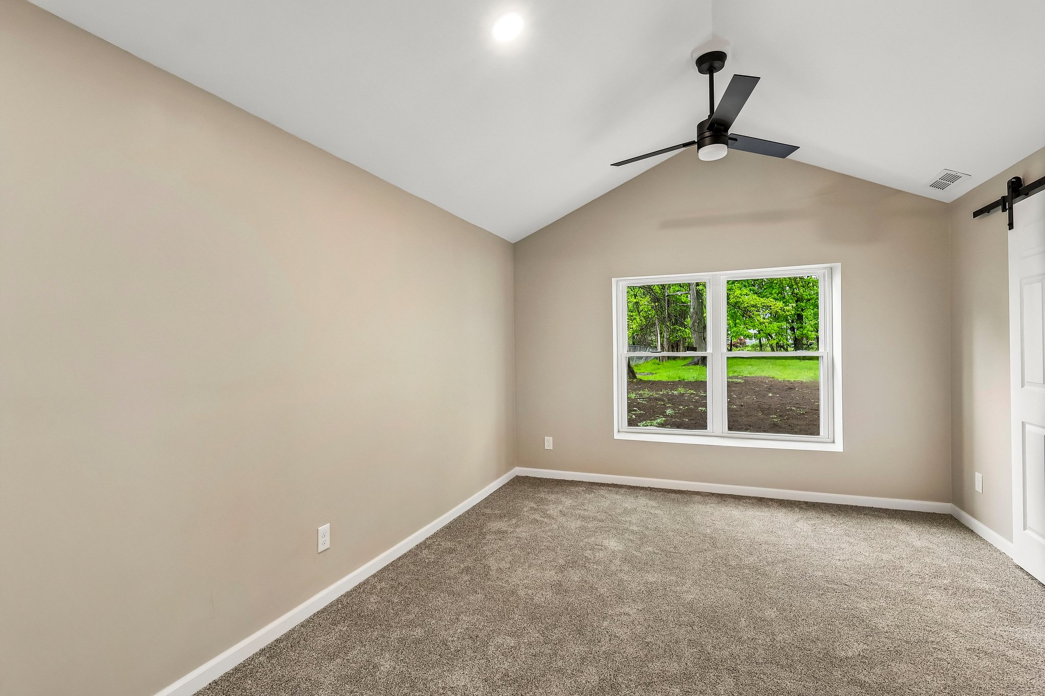 Adkins Rd-S3004-028.jpg