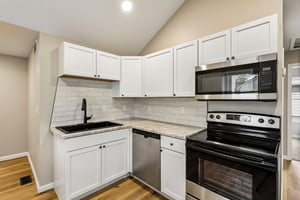 Adkins Rd-S3004-012.jpg