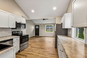 Adkins Rd-S3004-014.jpg