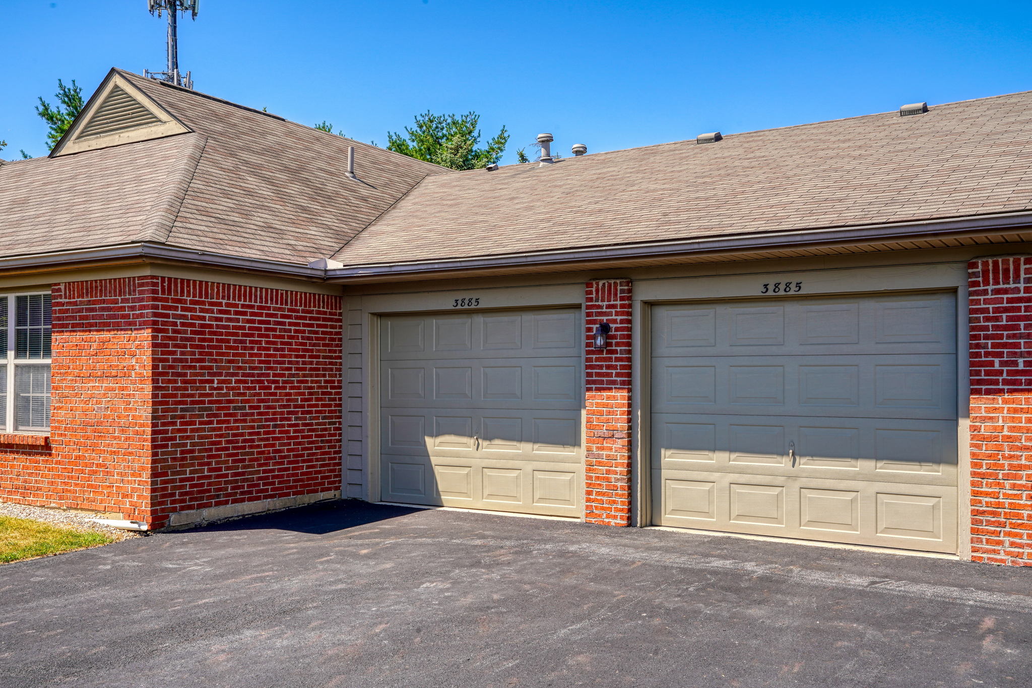 3885 Oakbrook Lane, Powell, OH 43065