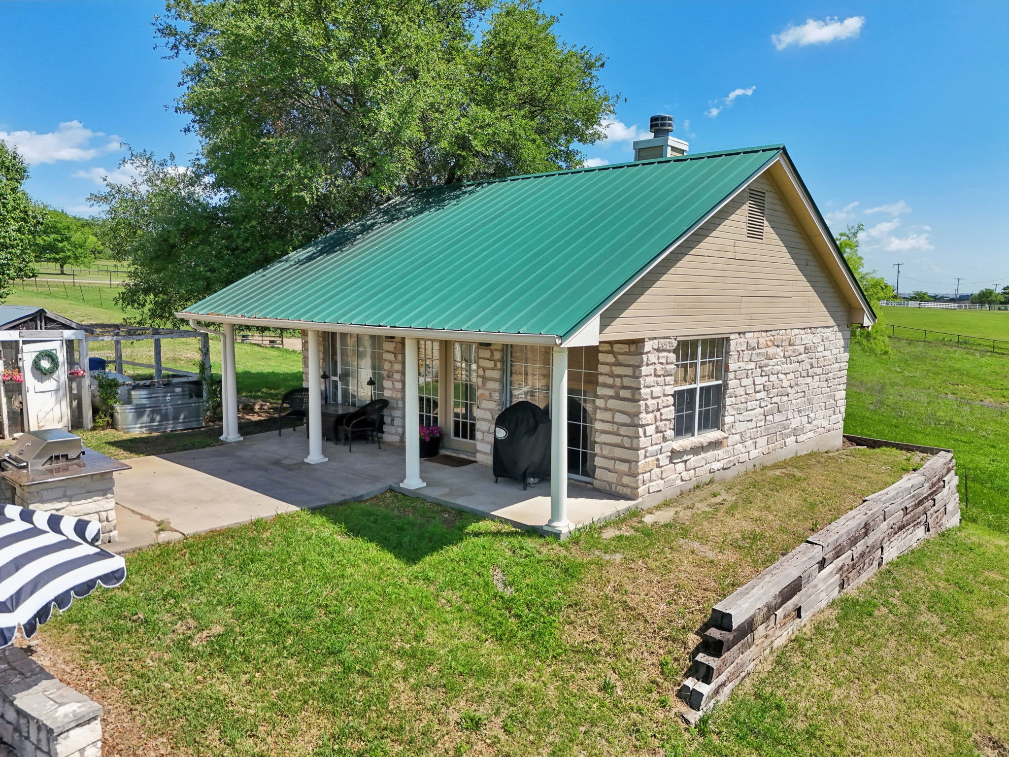 Meadow Hill Rd-2304-079rr