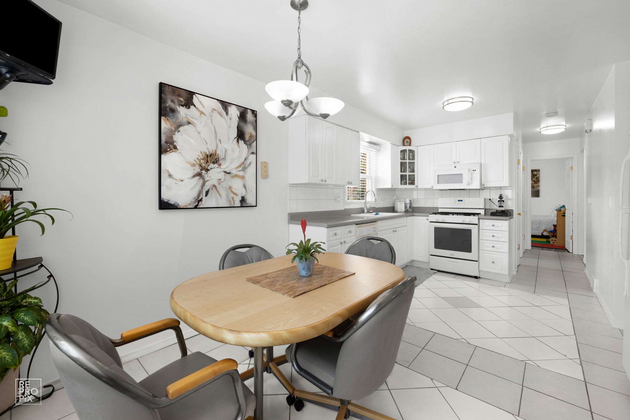 3891 Scott St, Schiller Park, IL 60176_006