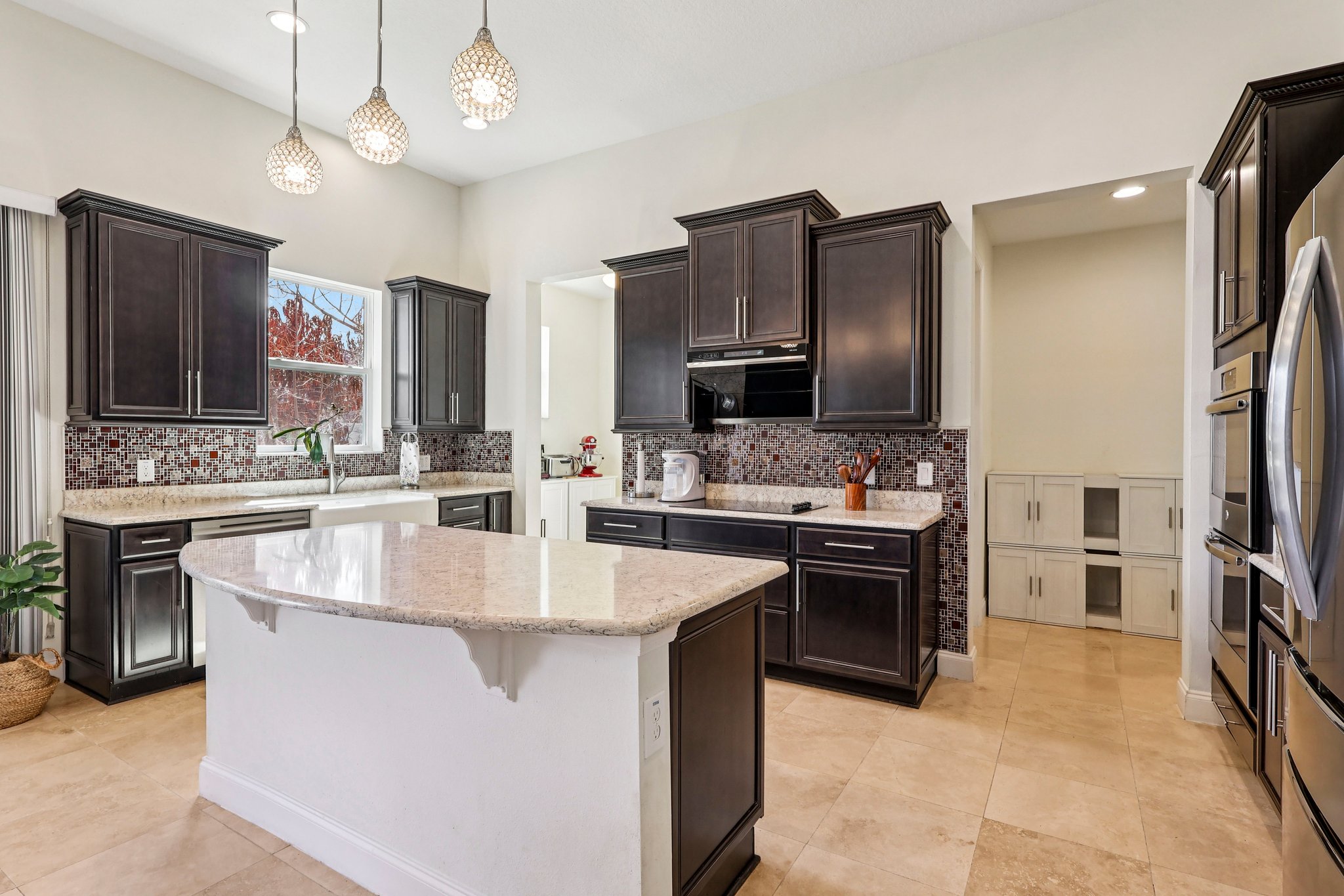 Golden Knot Dr-S0303-019.jpg