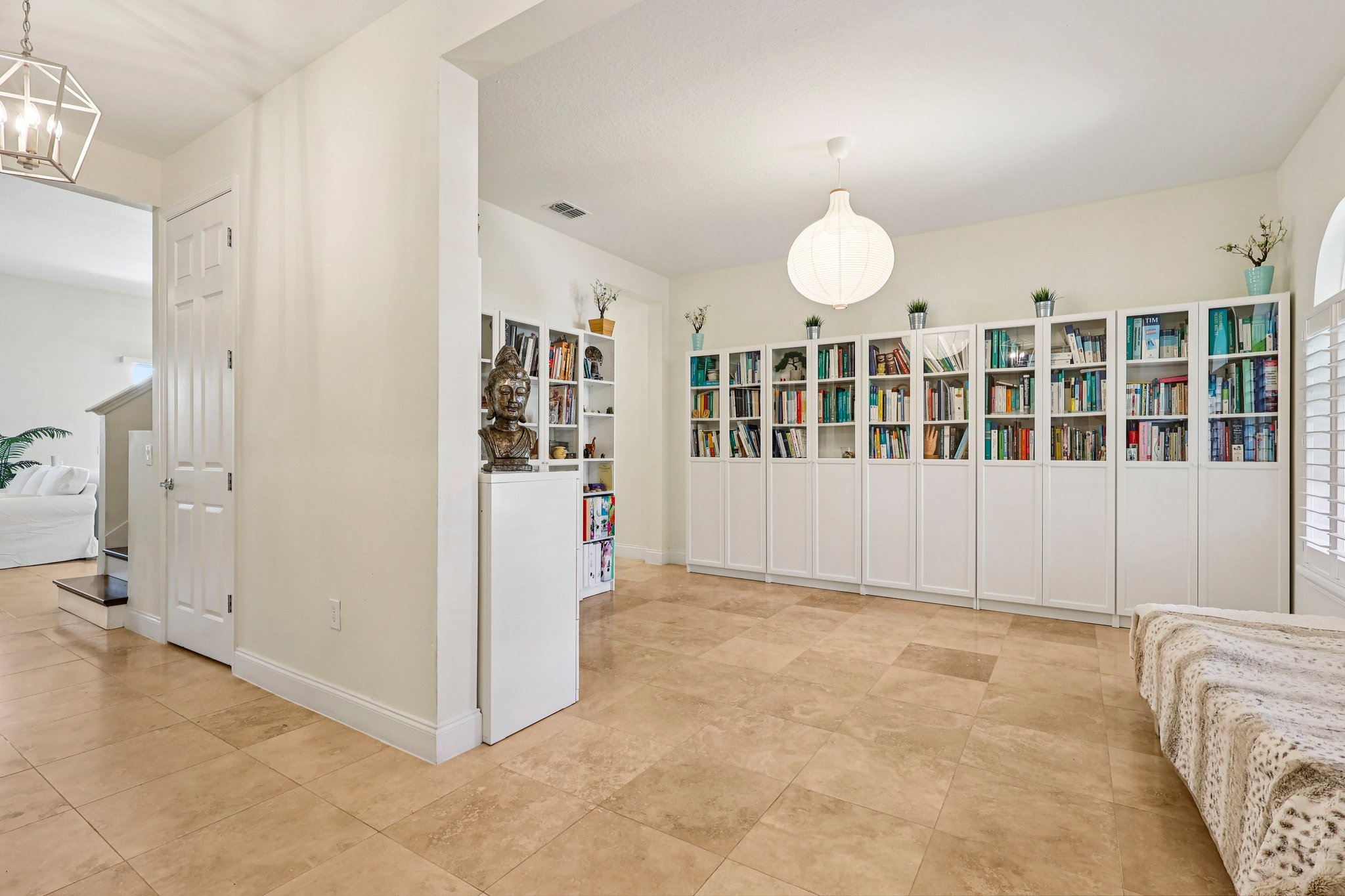 Golden Knot Dr-S0303-023.jpg