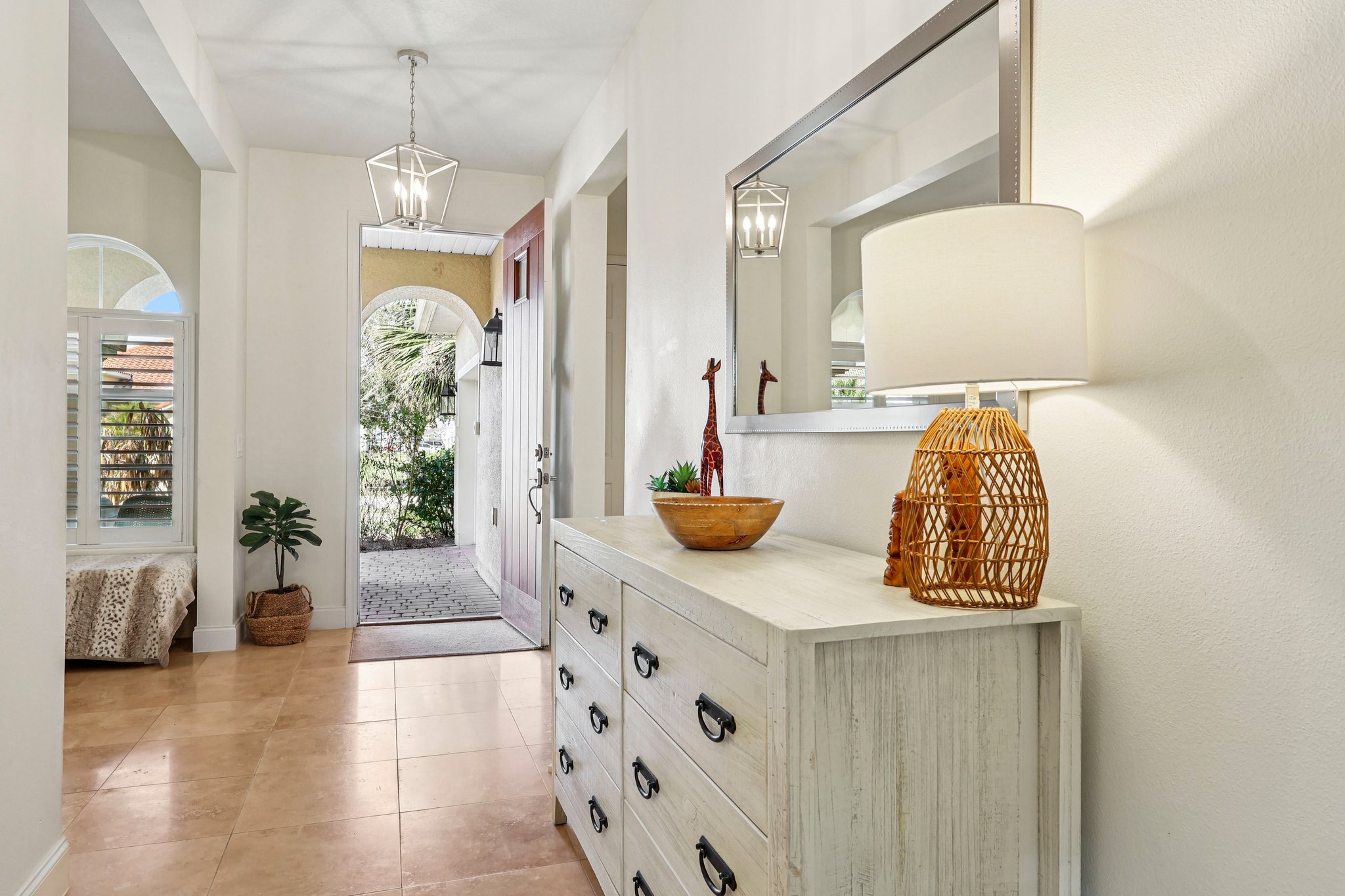 Golden Knot Dr-S0303-025.jpg