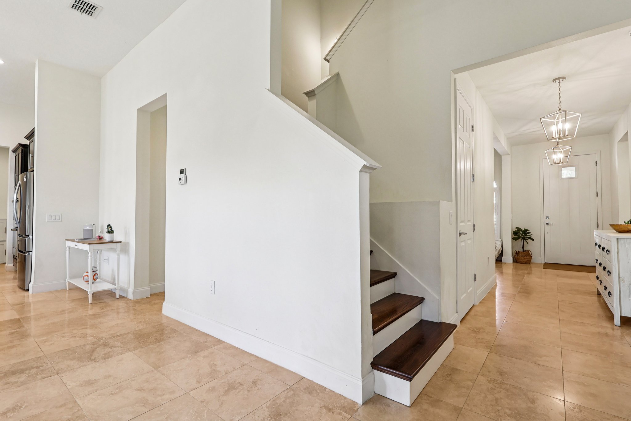 Golden Knot Dr-S0303-040.jpg