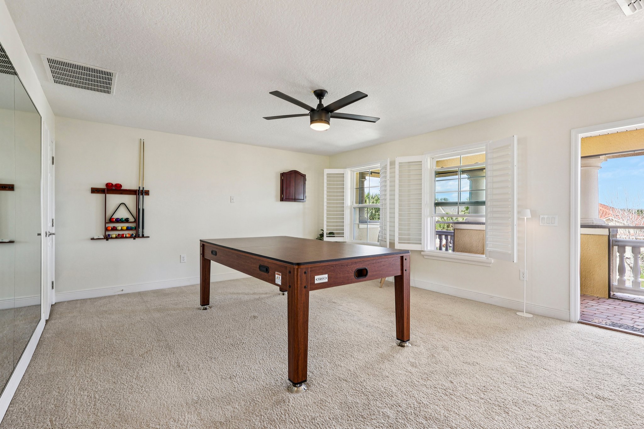 Golden Knot Dr-S0303-041.jpg