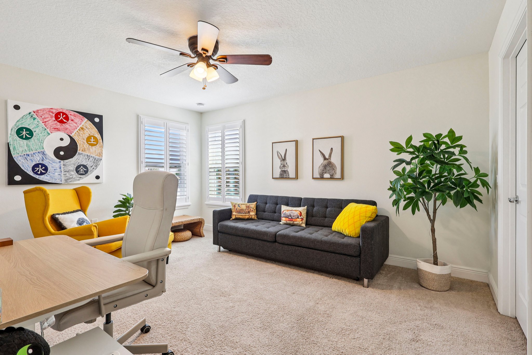 Golden Knot Dr-S0303-049.jpg