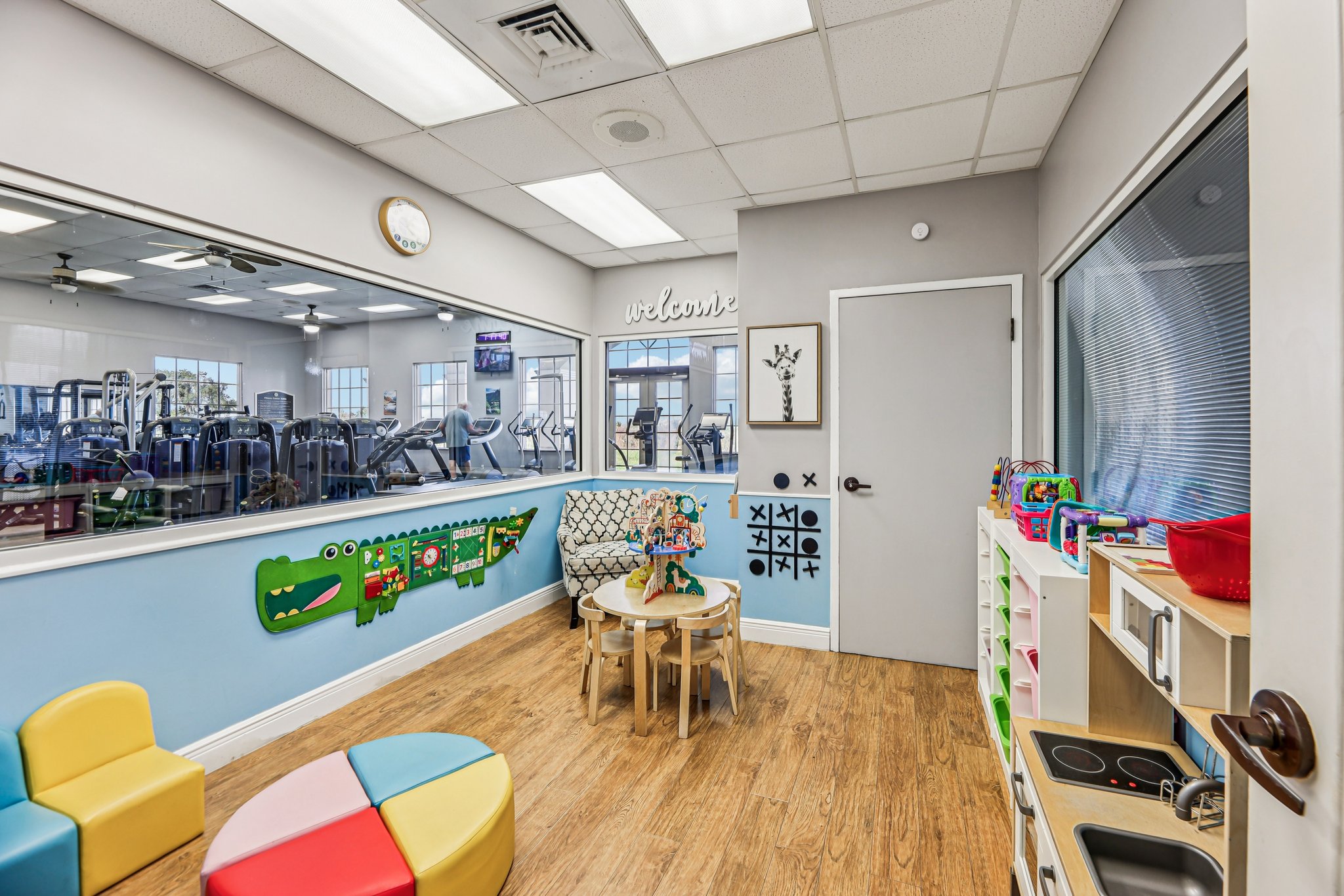 Golden Knot Dr-0303-902.jpg