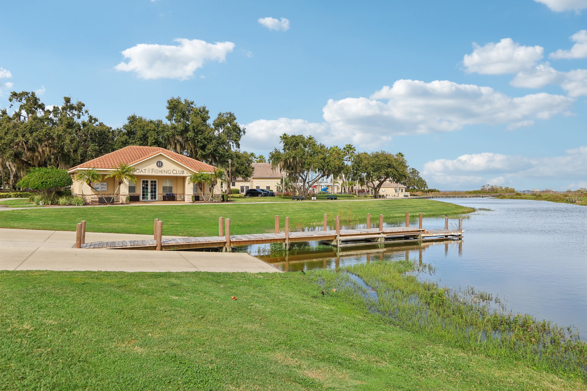 Golden Knot Dr-0303-907.jpg