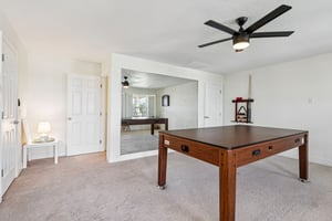 Golden Knot Dr-S0303-043.jpg