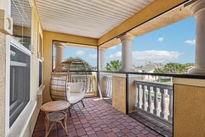 Golden Knot Dr-S0303-056.jpg