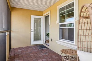 Golden Knot Dr-S0303-057.jpg