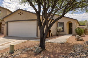 Welcome to 3894 E Bright View!
