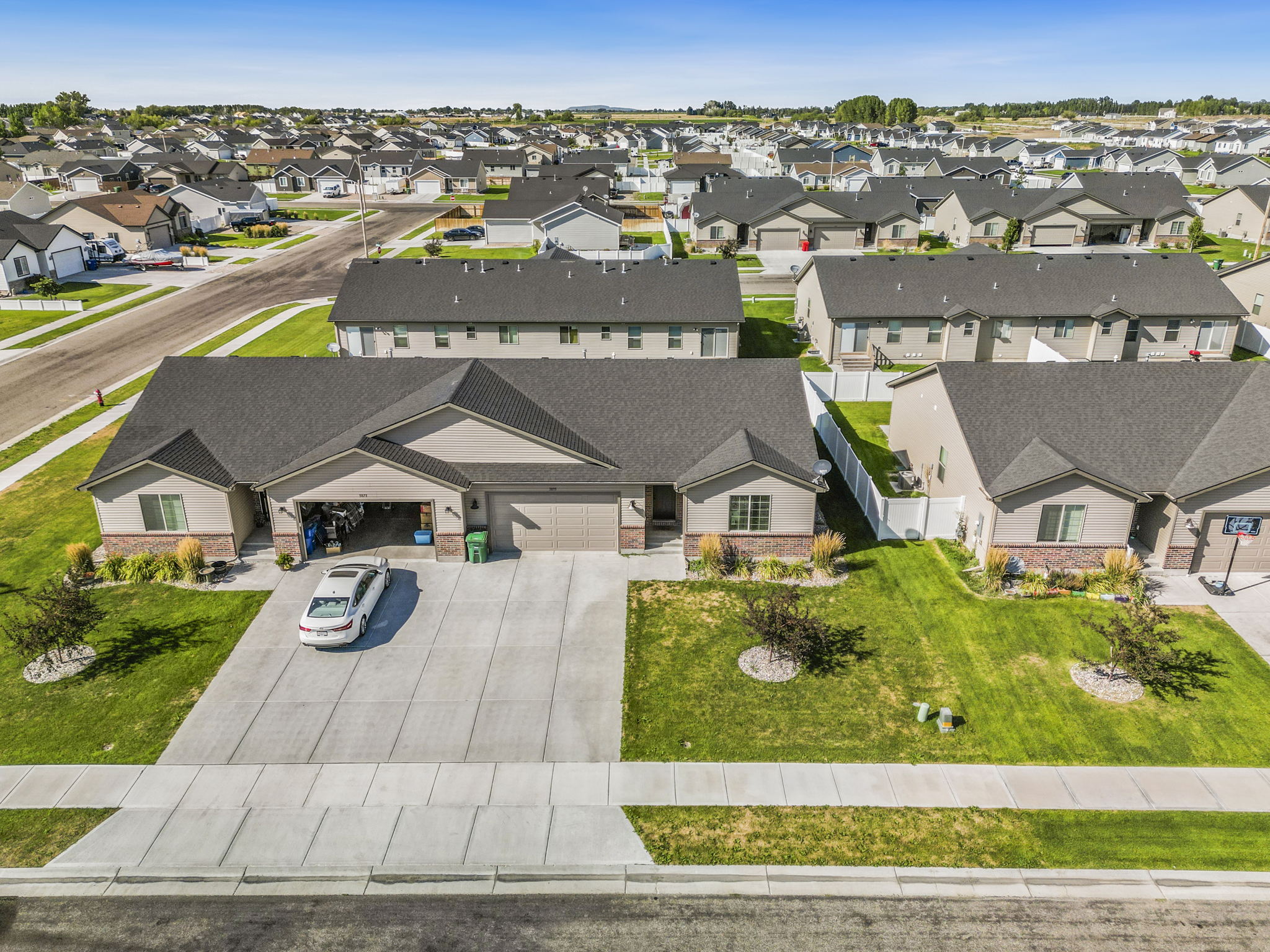 3895 Tanzanite Dr, Idaho Falls, ID 83401 Rize Realty, Powered by