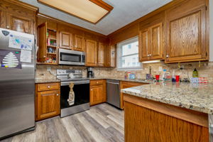 39 Algonquin Rd, Hampton, VA 23661, USA Photo 10