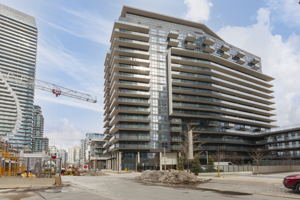 39 Annie Craig Dr, Etobicoke, ON M8V 0A3, Canada Photo 0