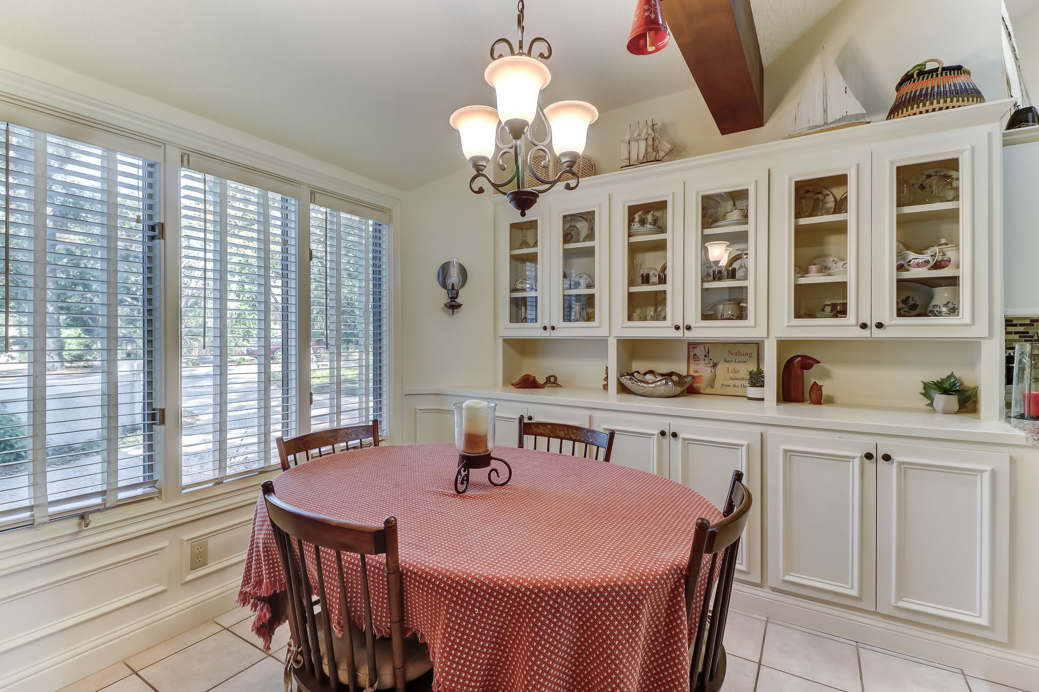 Breakfast Nook