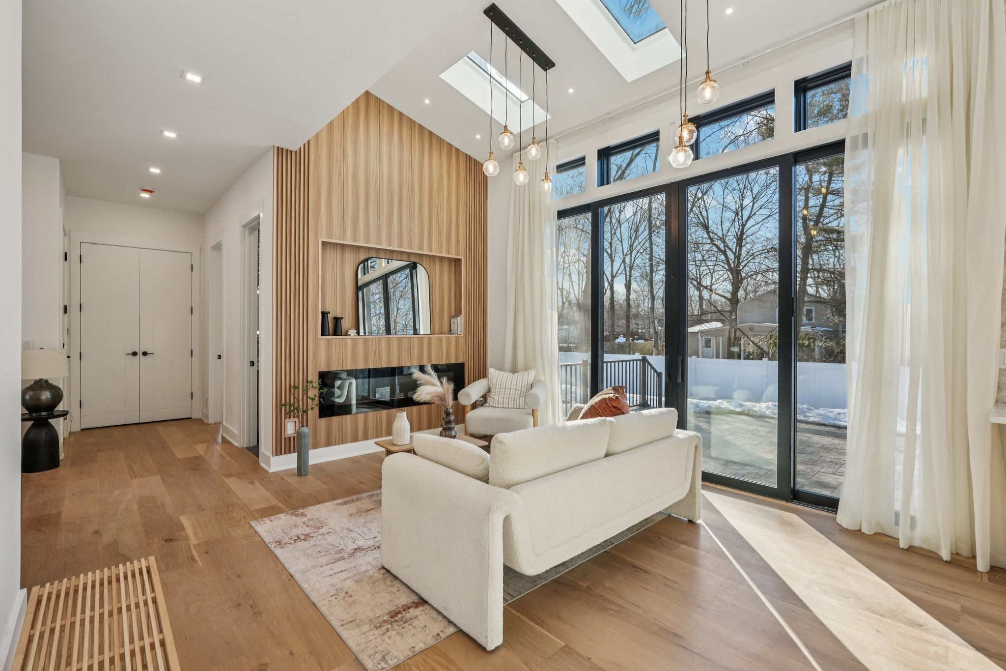 Billingsley Dr-S0303-008.jpg