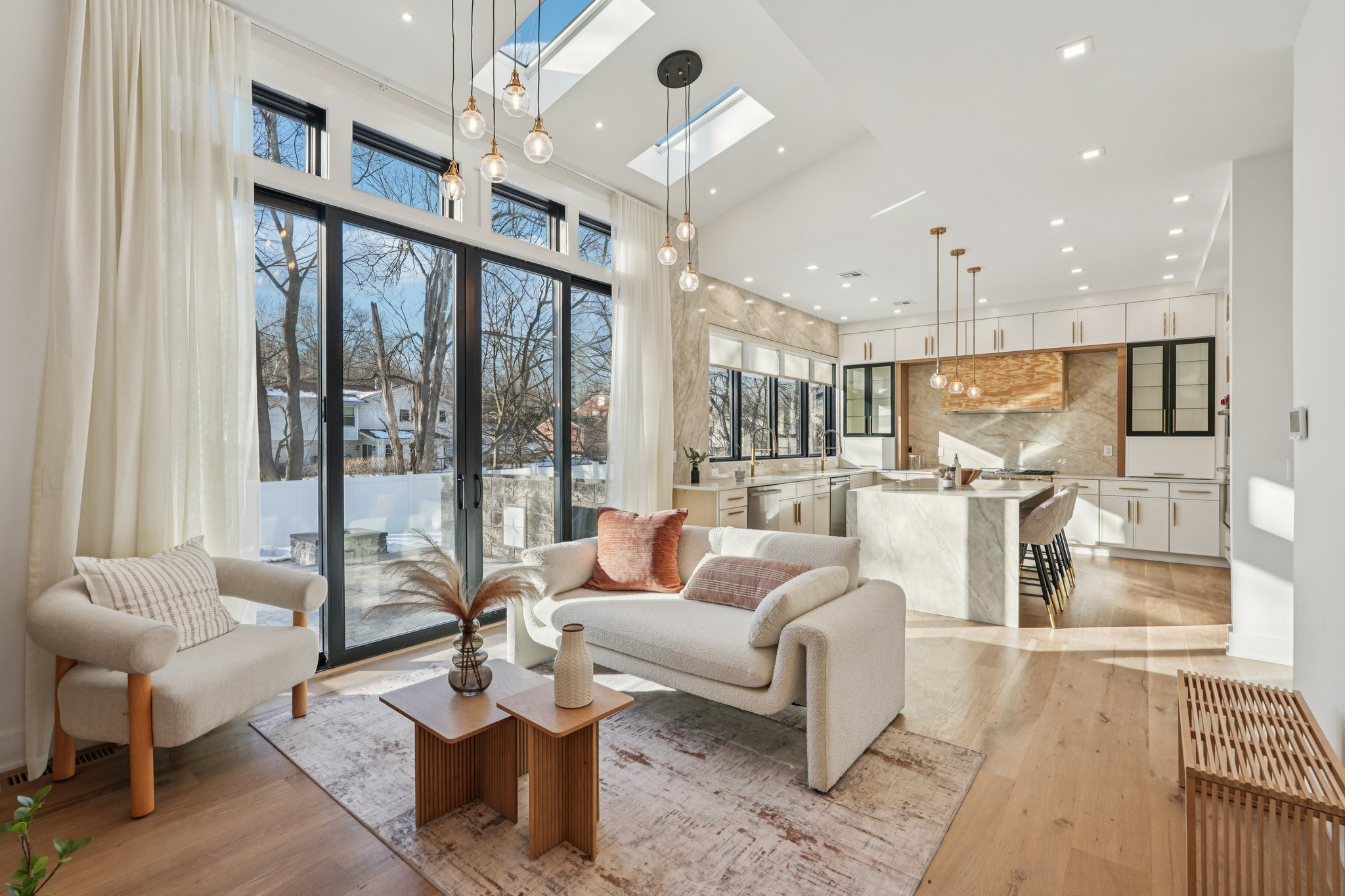 Billingsley Dr-S0303-011.jpg