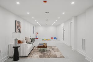 Billingsley Dr-S0303-058.jpg