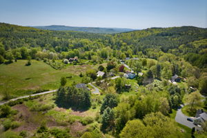  Photo 41