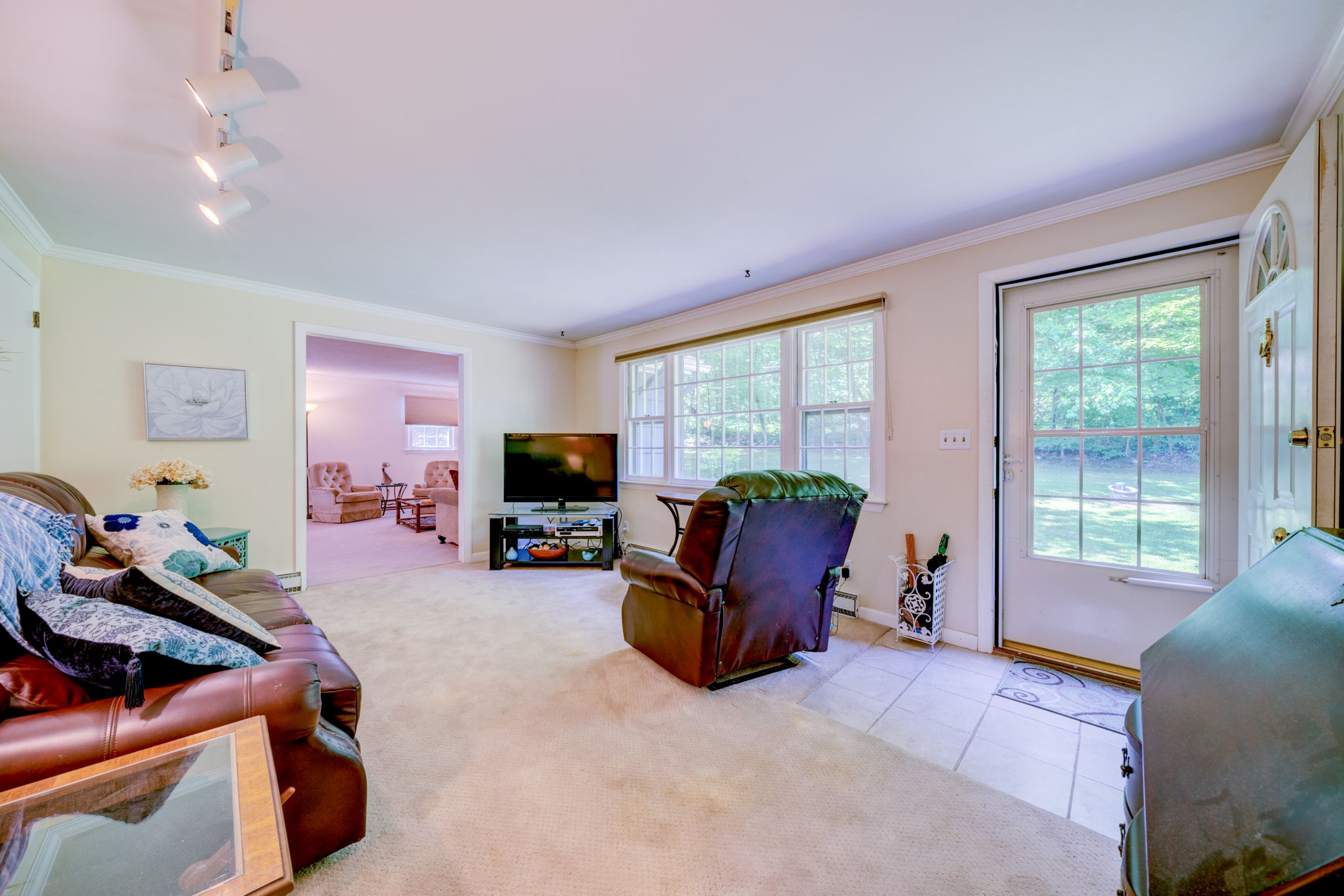  39 Chesbro Bridge Rd, Columbia, CT 06237, US Photo 2