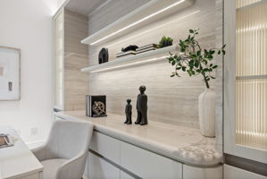  Photo 90