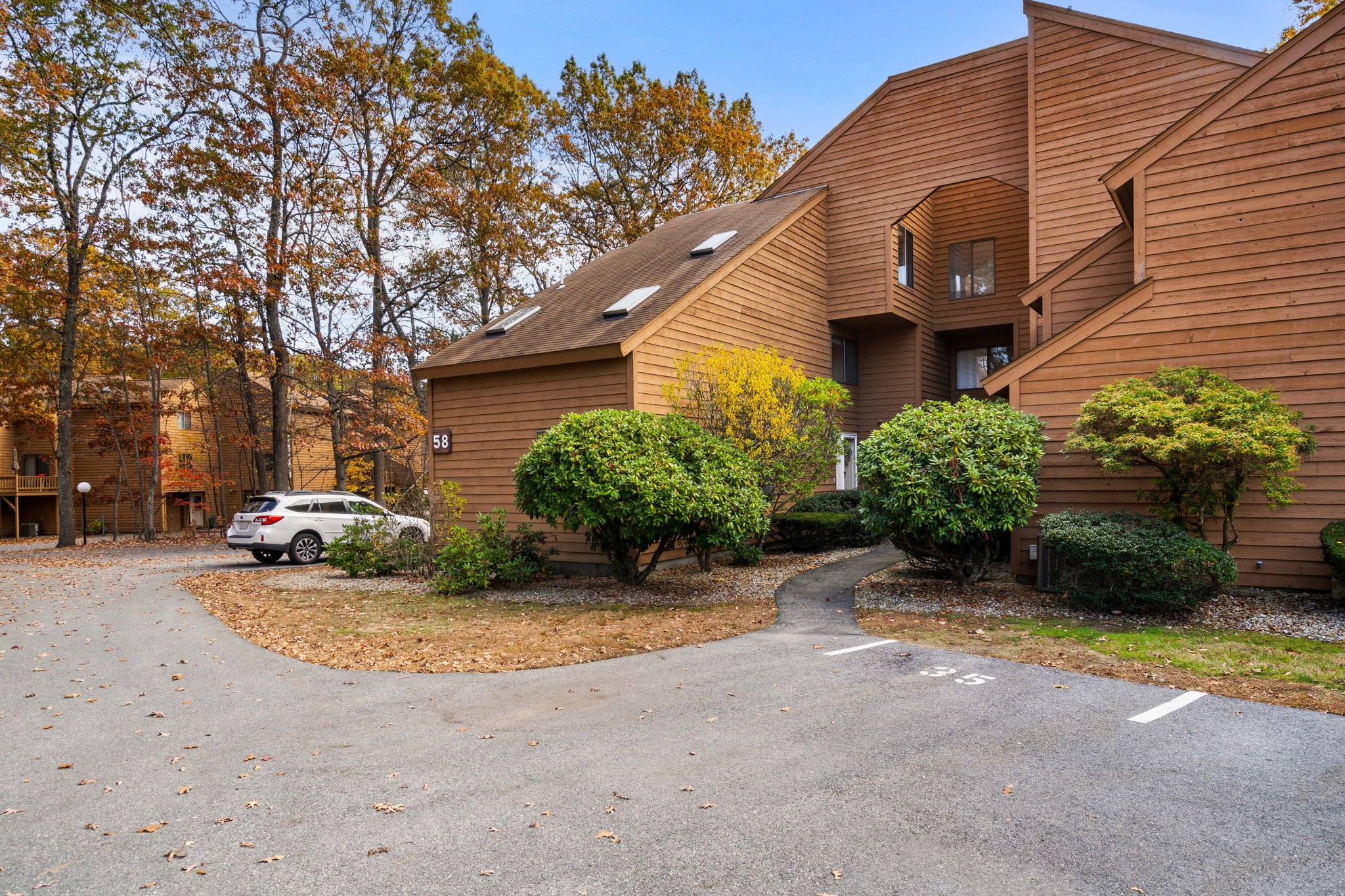 39 Clement Ct, Haverhill, MA 01832, USA Photo 12