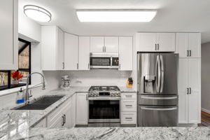 39 Clement Ct, Haverhill, MA 01832, USA Photo 32