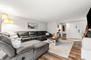 39 Clement Ct, Haverhill, MA 01832, USA Photo 35