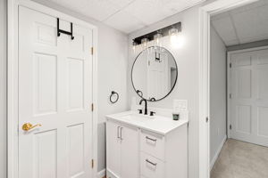 39 Clement Ct, Haverhill, MA 01832, USA Photo 43