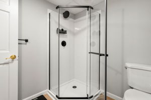 39 Clement Ct, Haverhill, MA 01832, USA Photo 44