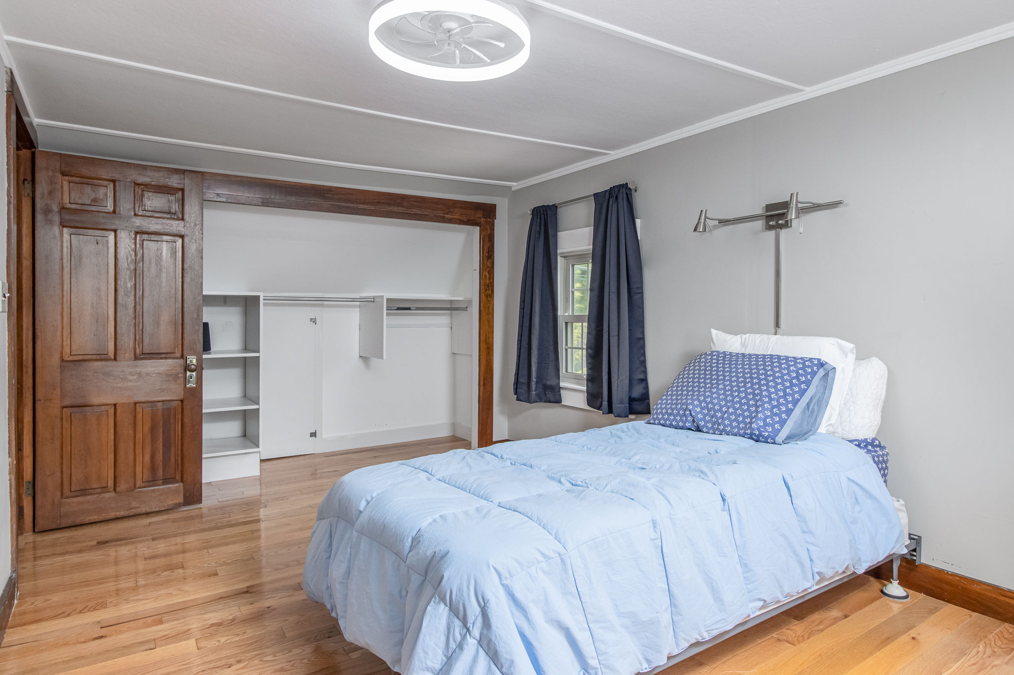 BedroomPrimary-3