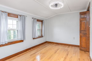 Bedroom2-2
