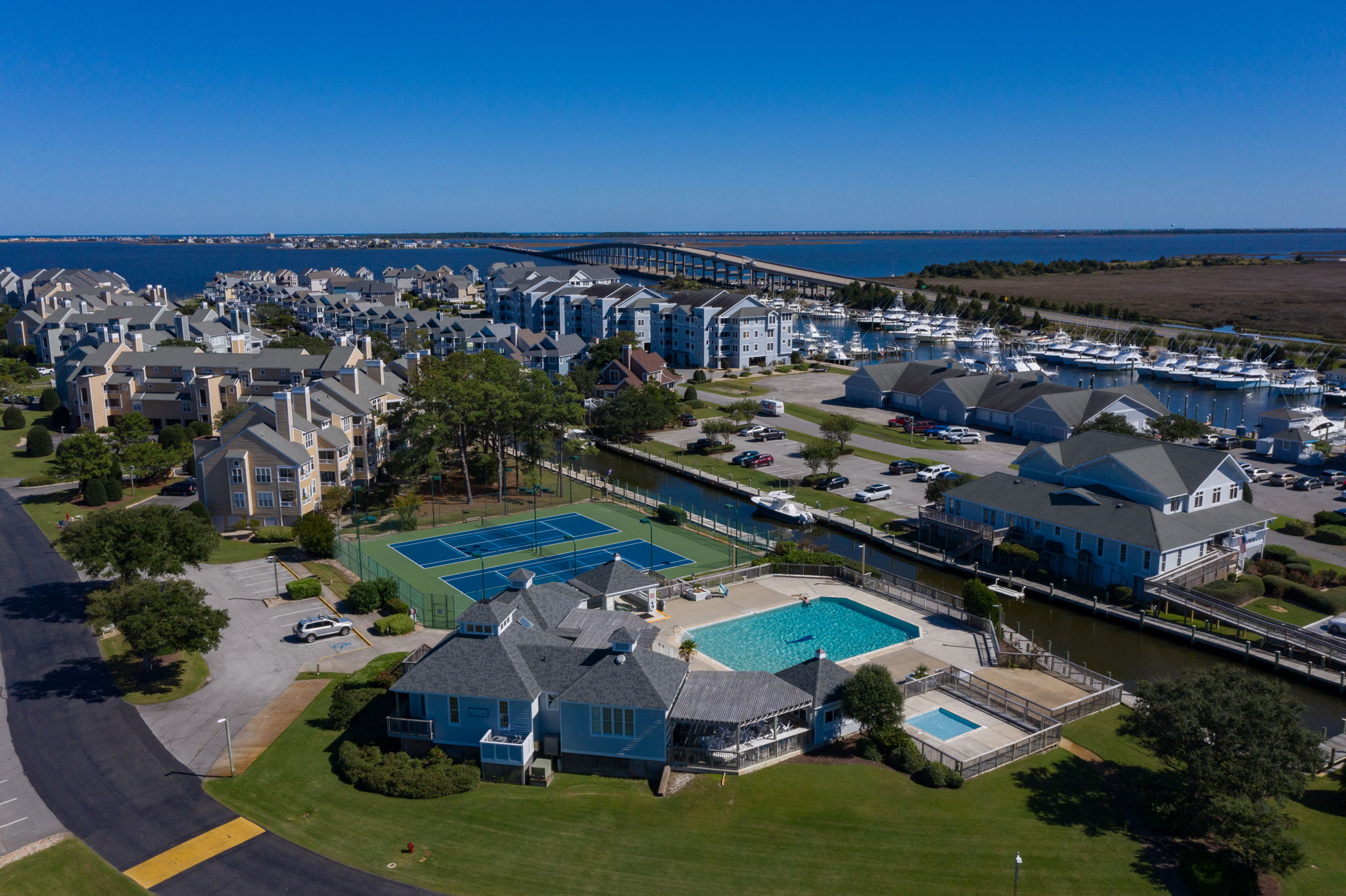 Pirates-Cove-Community-Pool