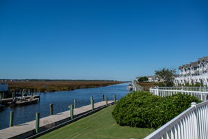 Pirates-Cove-Owner-Pool-View